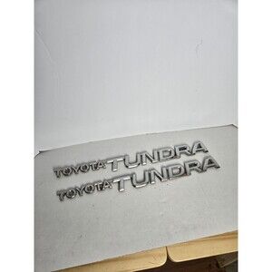 2000 - 2006 TOYOTA TUNDRA SIDE DOOR CHROME EMBLEM BADGE SIGN